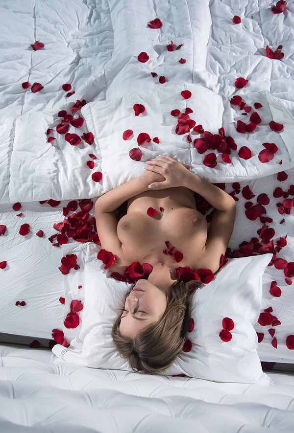 Евгения, 24 года, 5 размер груди